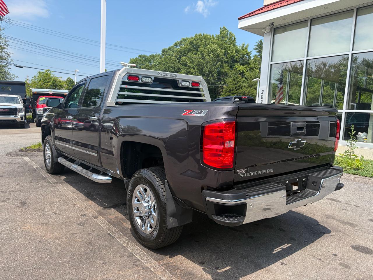 Chevrolet Silverado 2500HD Built After Aug 14  2015