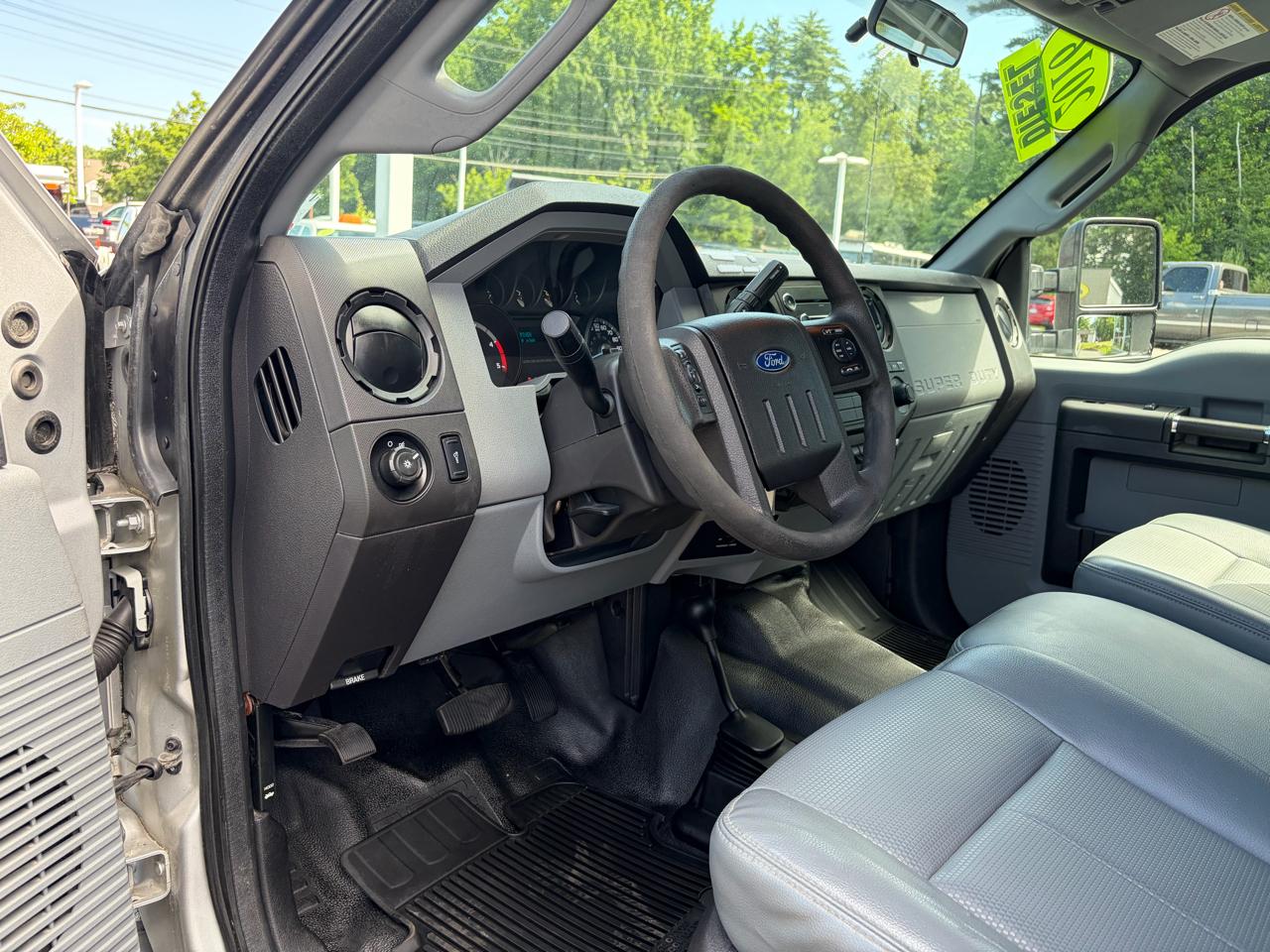 Ford Super Duty F-350 SRW  2016
