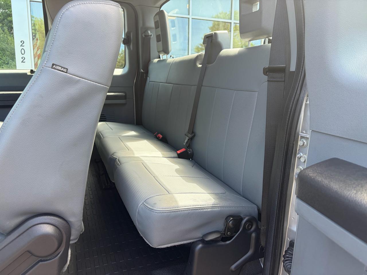 Ford Super Duty F-350 SRW  2016