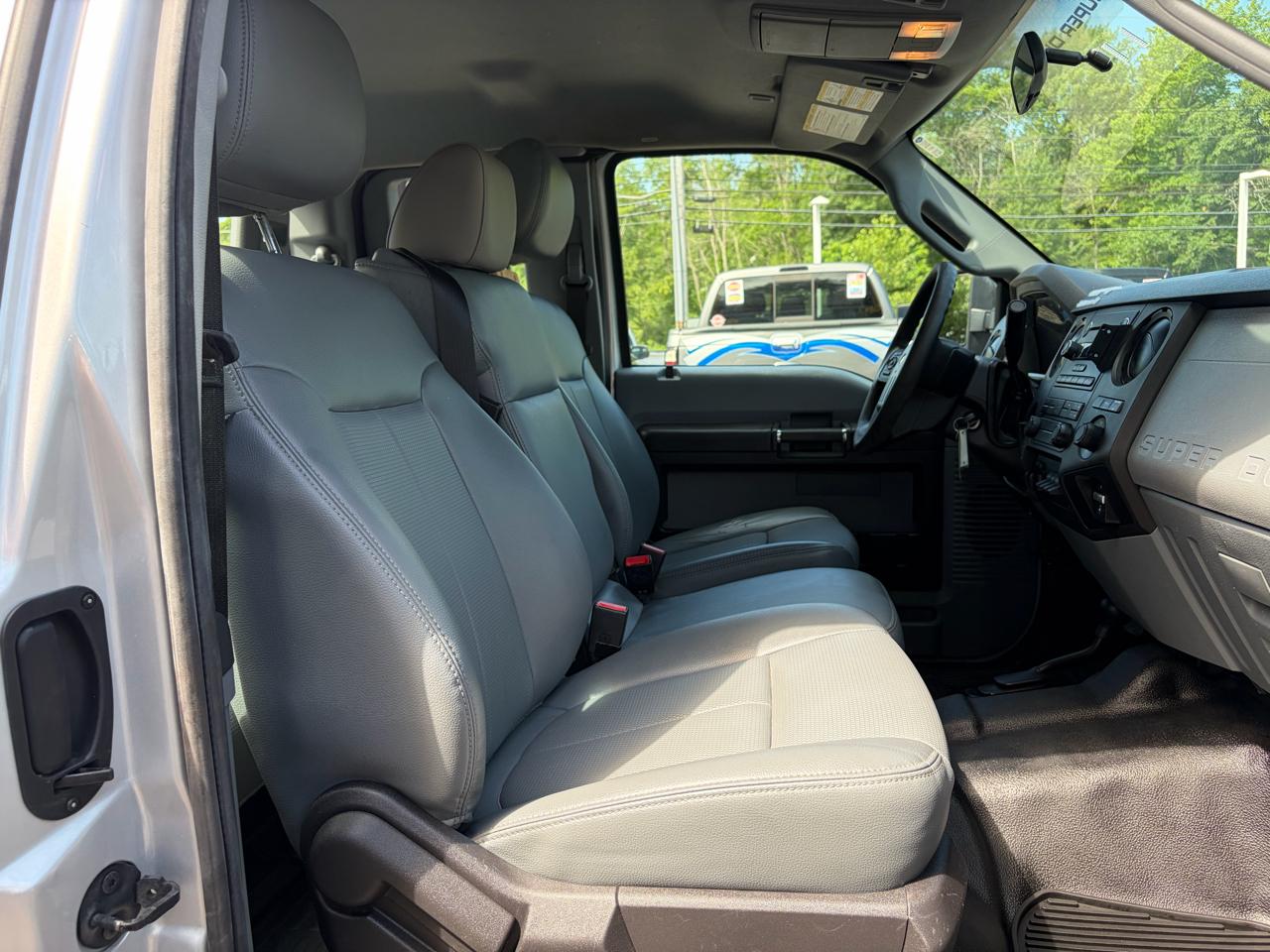 Ford Super Duty F-350 SRW  2016