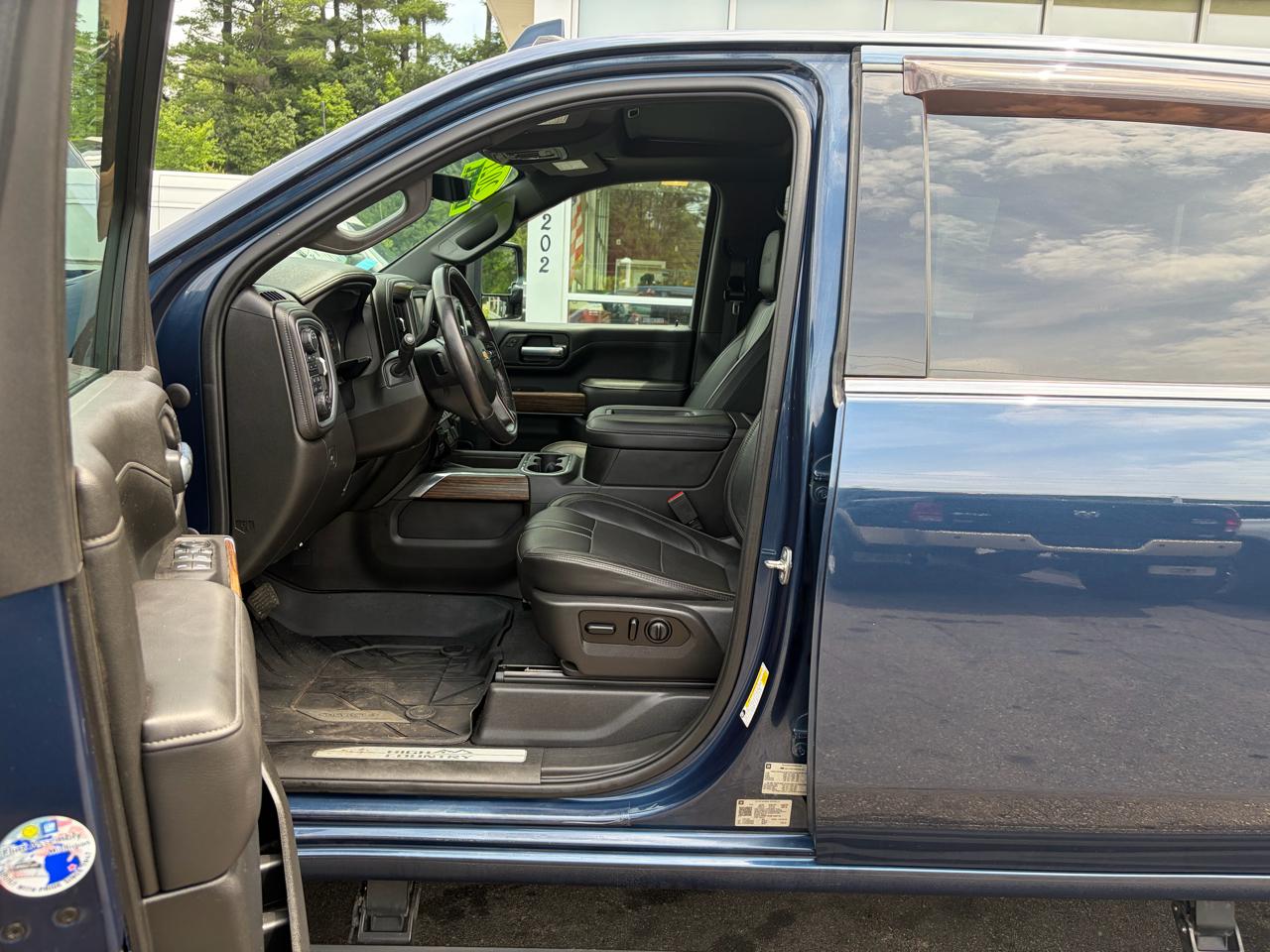 Chevrolet Silverado 2500HD  2021