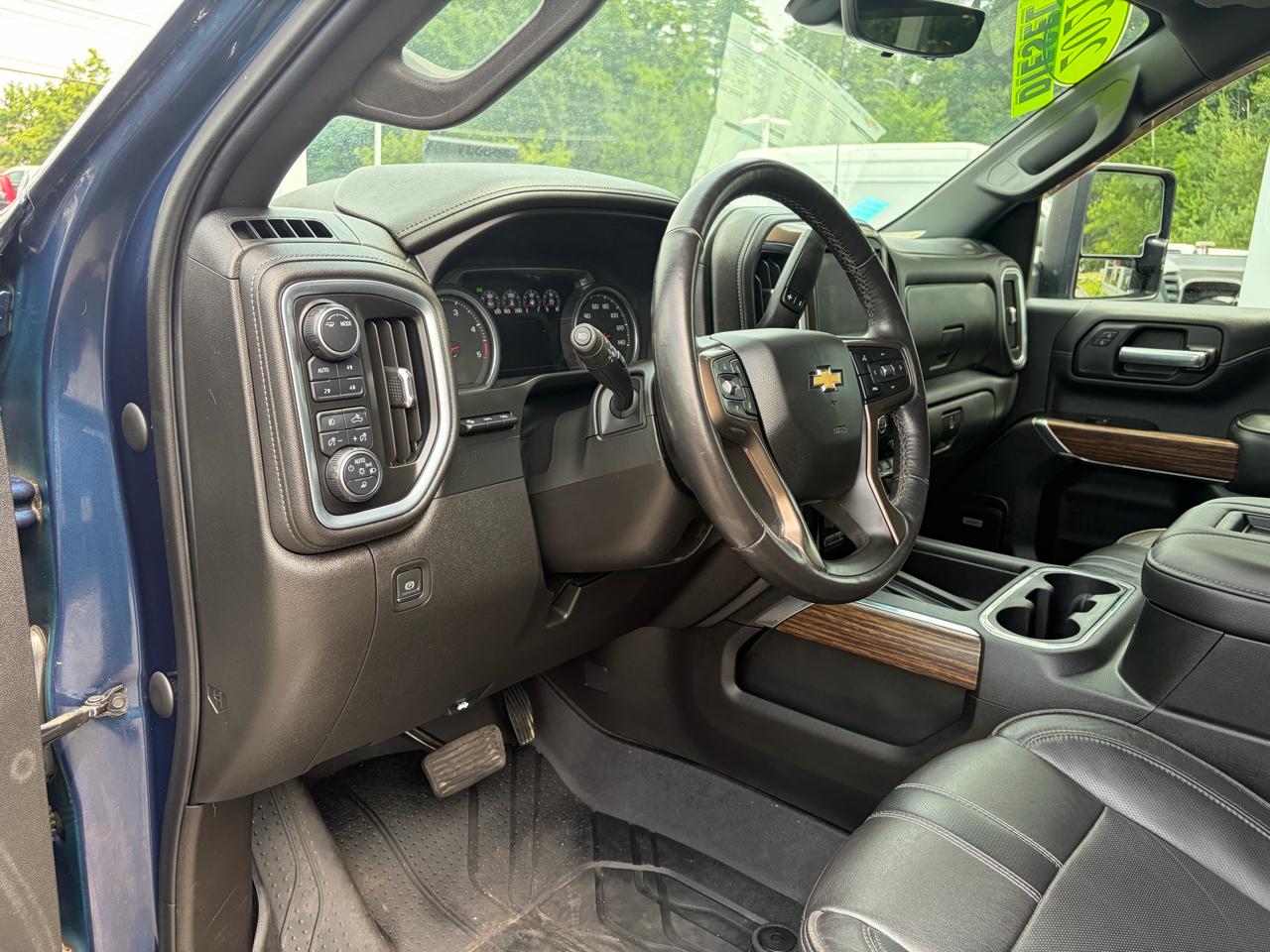 Chevrolet Silverado 2500HD  2021