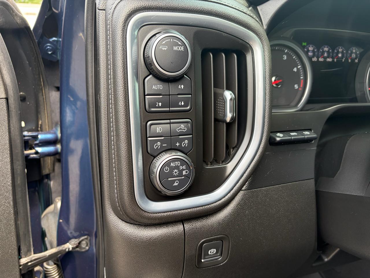 Chevrolet Silverado 2500HD  2021