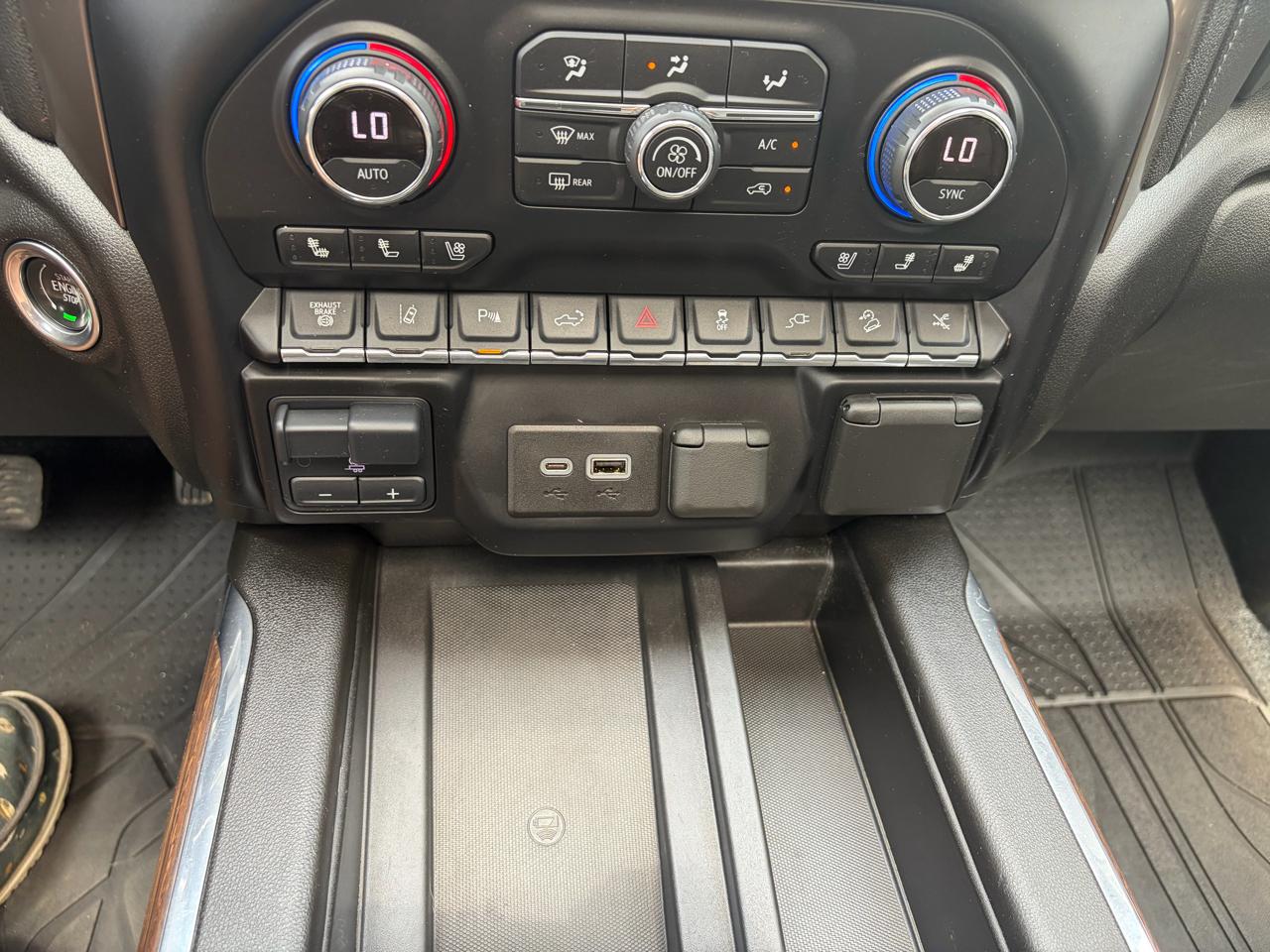Chevrolet Silverado 2500HD  2021