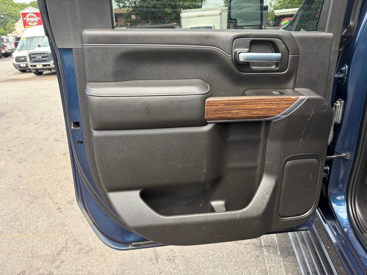 Chevrolet Silverado 2500HD  2021