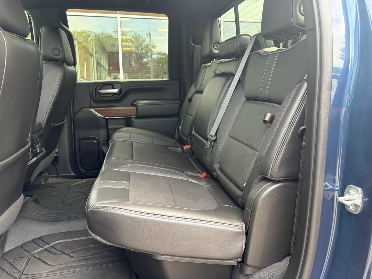 Chevrolet Silverado 2500HD  2021