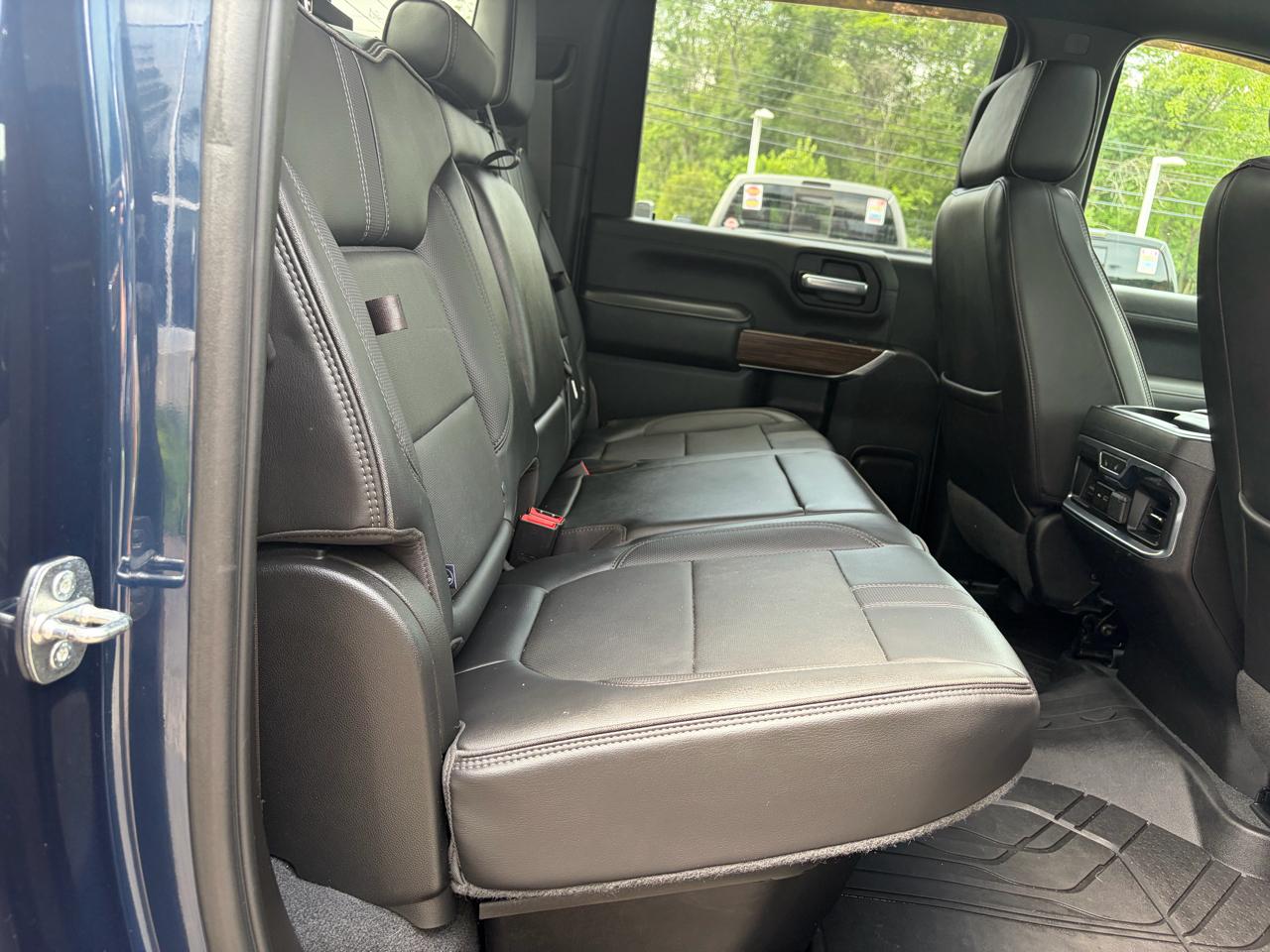 Chevrolet Silverado 2500HD  2021