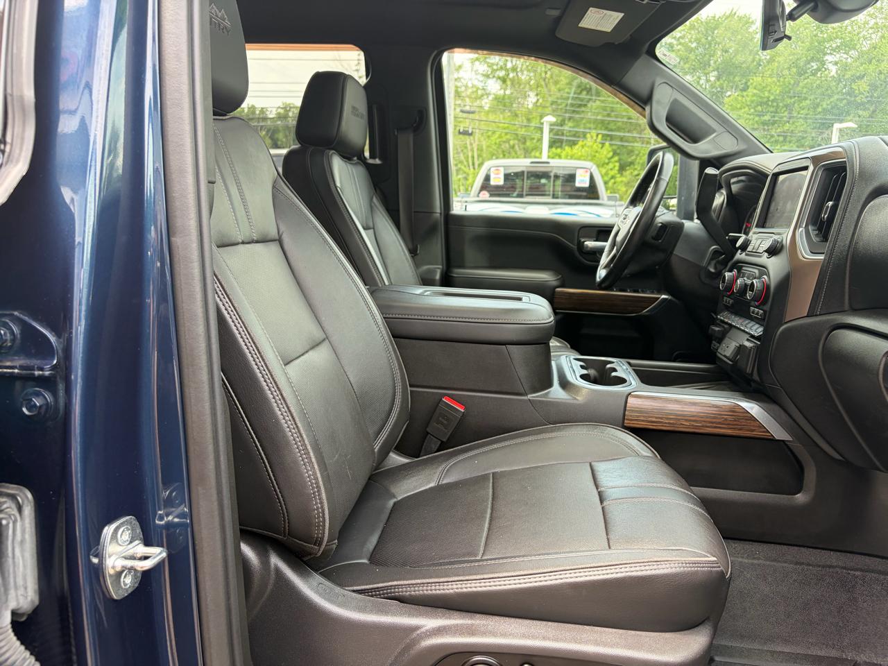 Chevrolet Silverado 2500HD  2021
