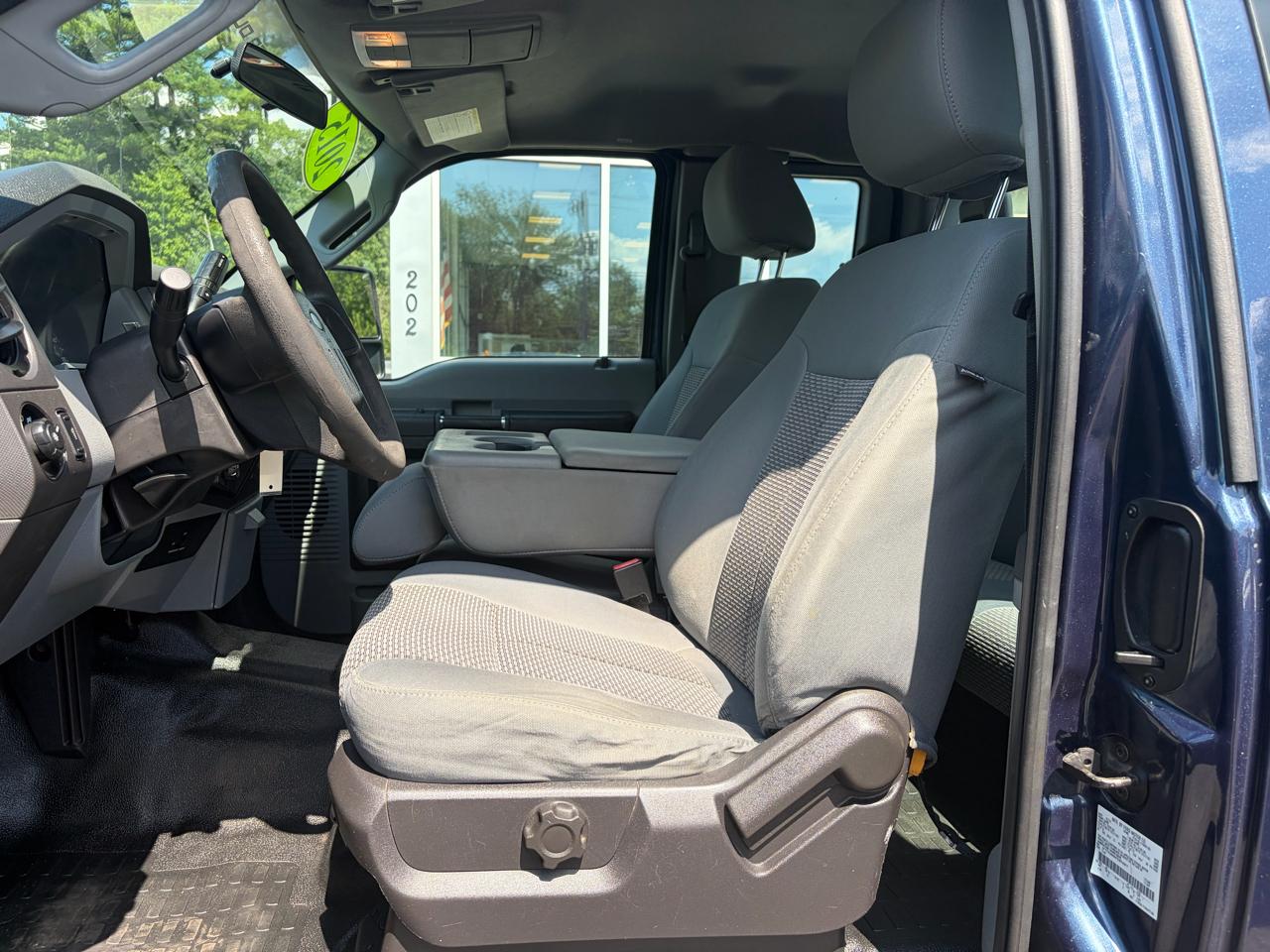 Ford Super Duty F-250 SRW  2015