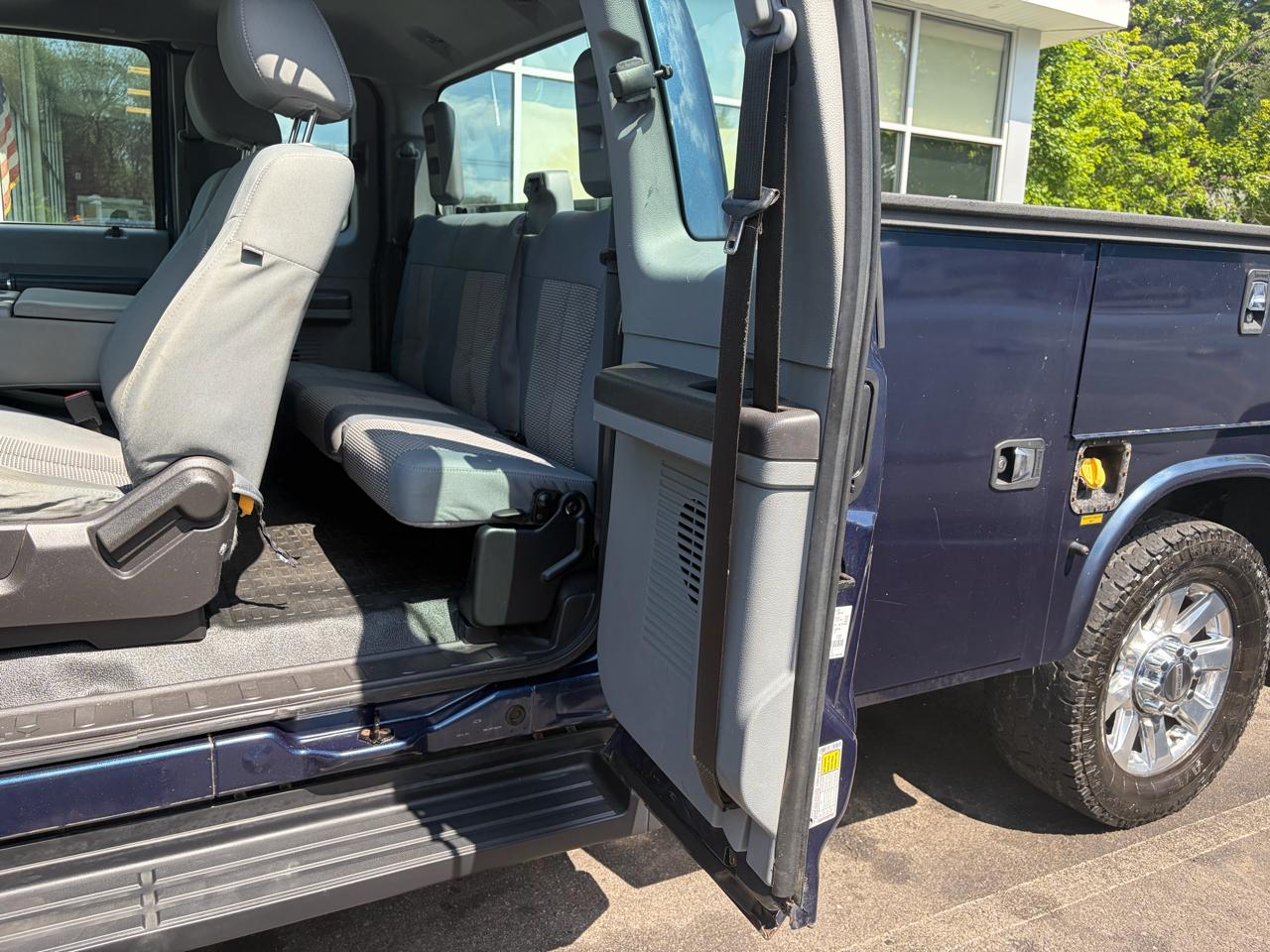 Ford Super Duty F-250 SRW  2015