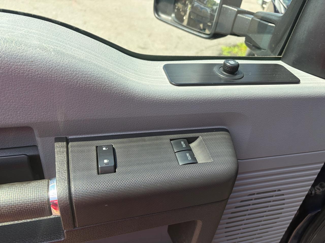 Ford Super Duty F-250 SRW  2015