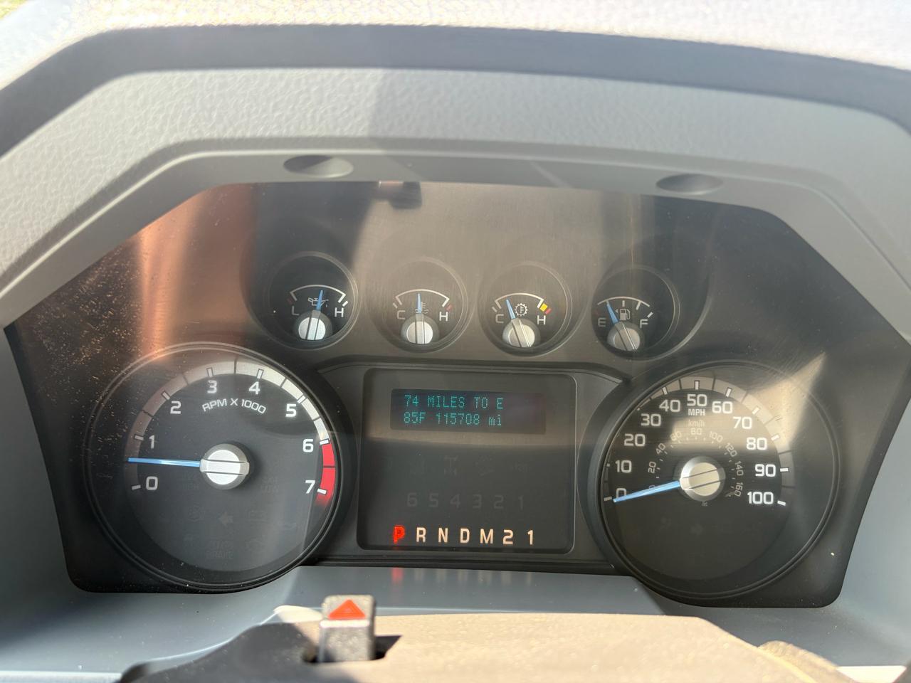 Ford Super Duty F-250 SRW  2015