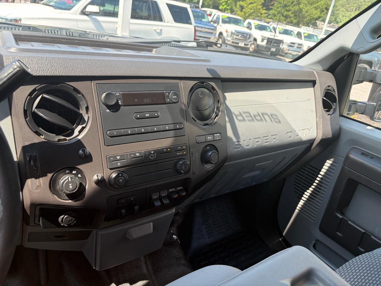 Ford Super Duty F-250 SRW  2015