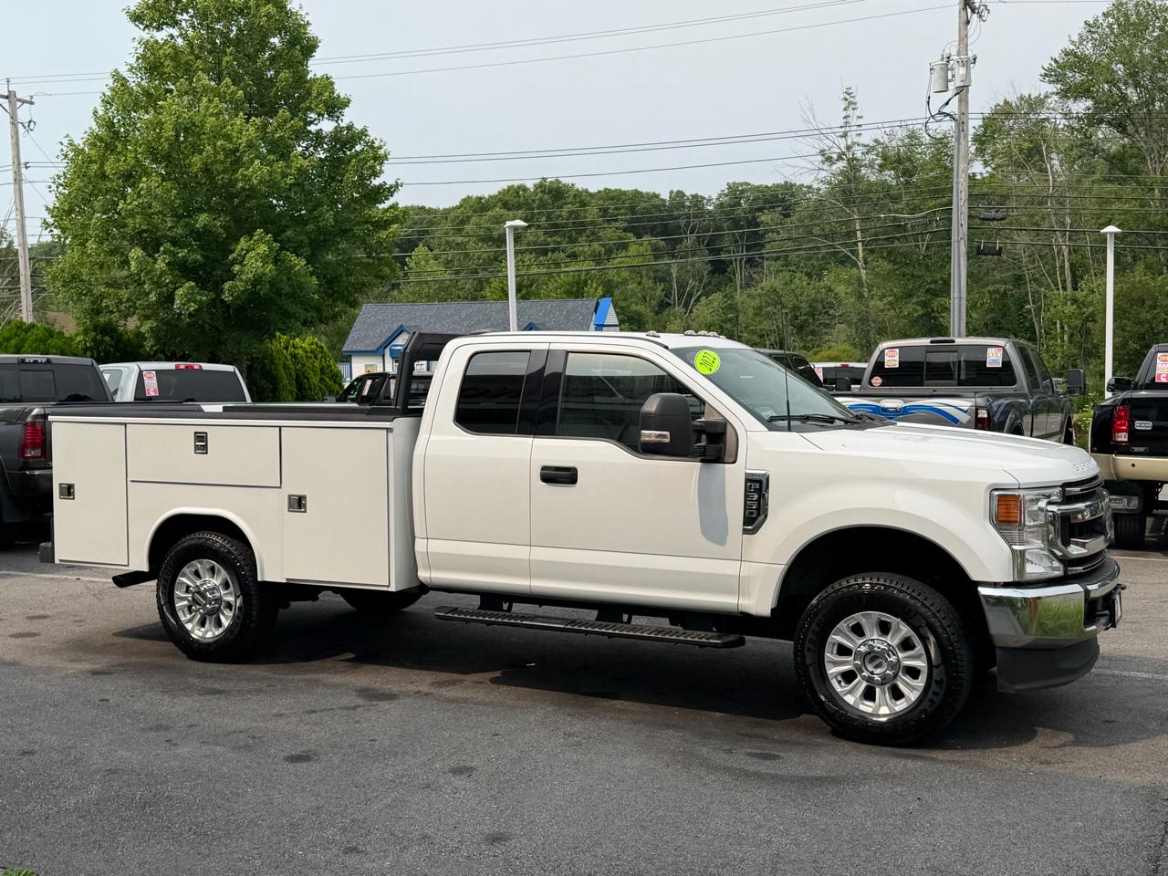 Ford Super Duty F-350 SRW  2022