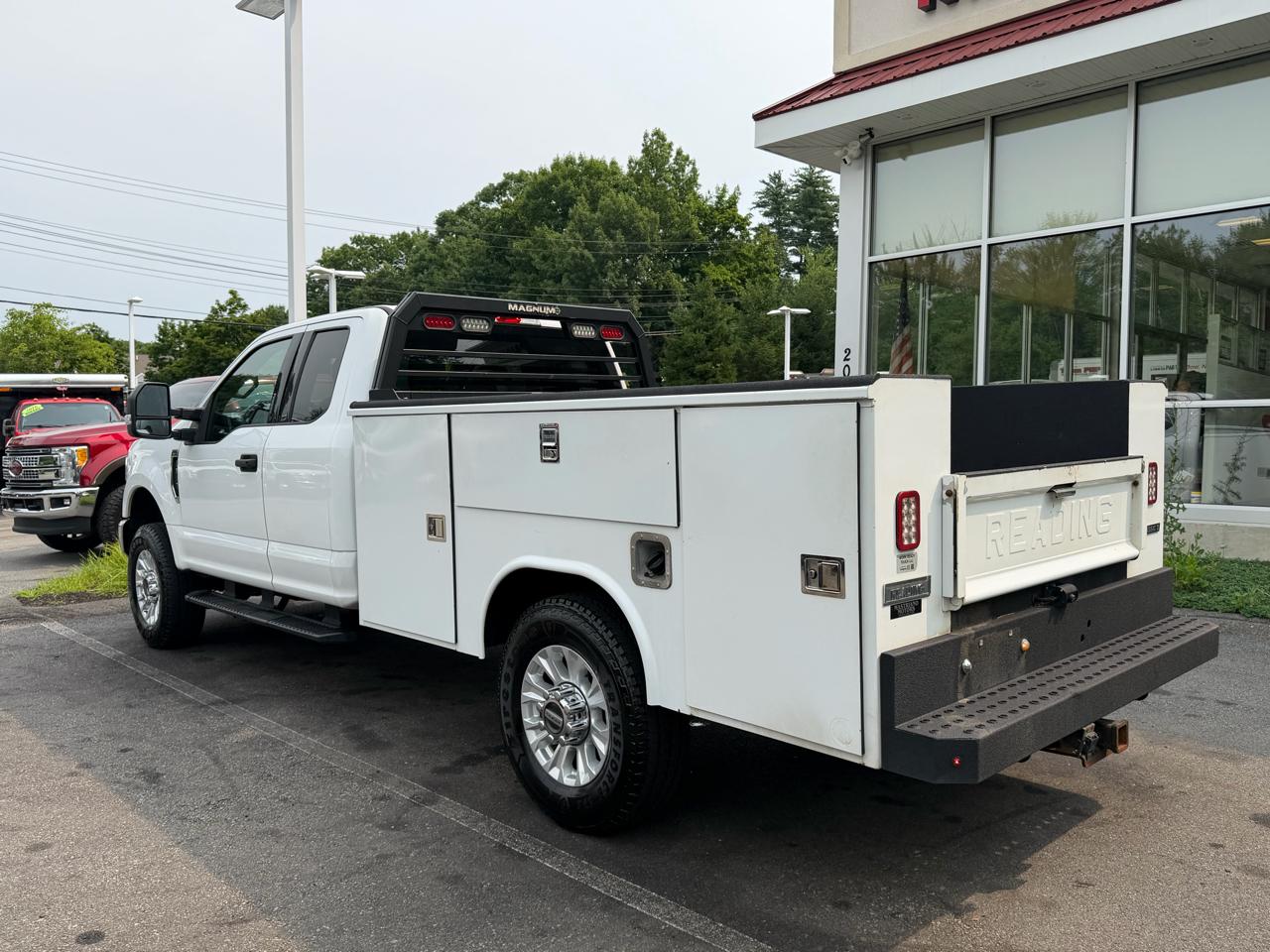 Ford Super Duty F-350 SRW  2022