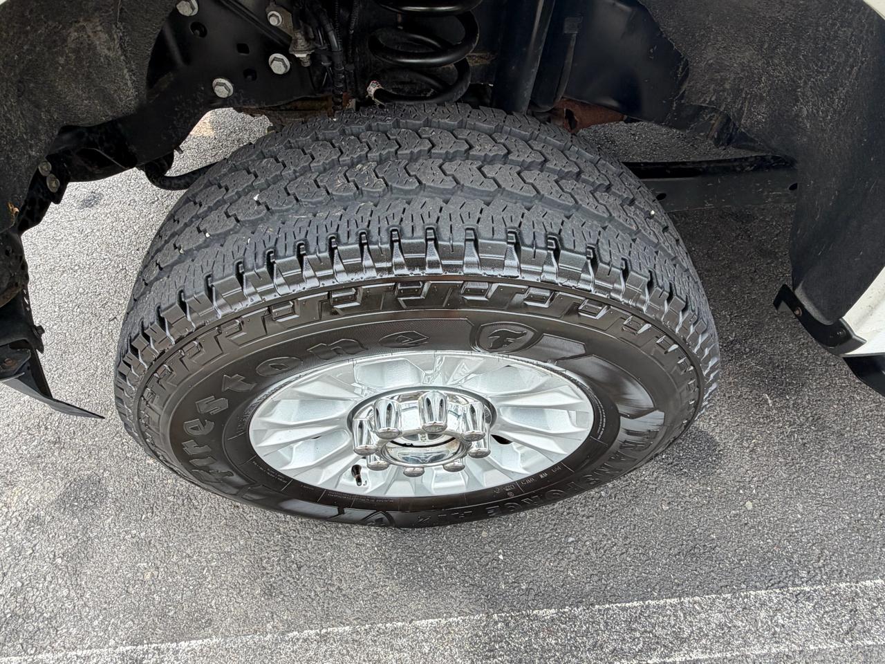 Ford Super Duty F-350 SRW  2022