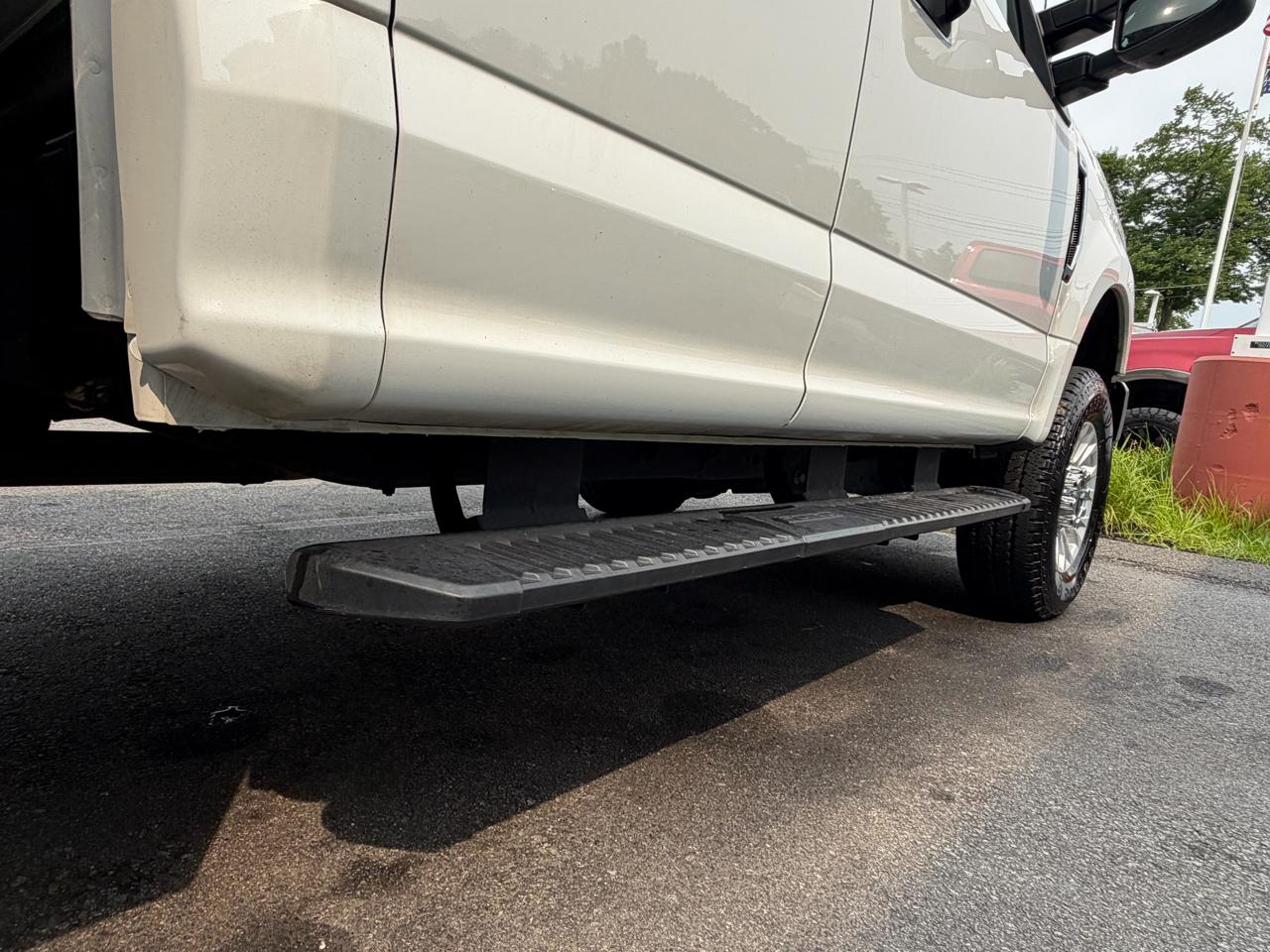 Ford Super Duty F-350 SRW  2022