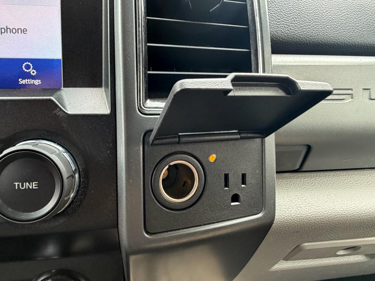 Ford Super Duty F-350 SRW  2022