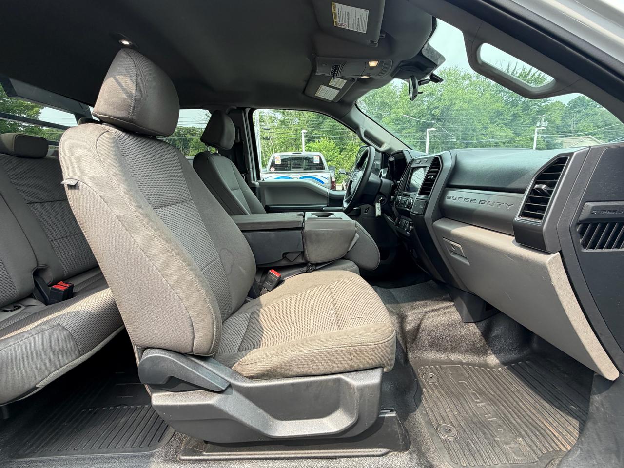 Ford Super Duty F-350 SRW  2022