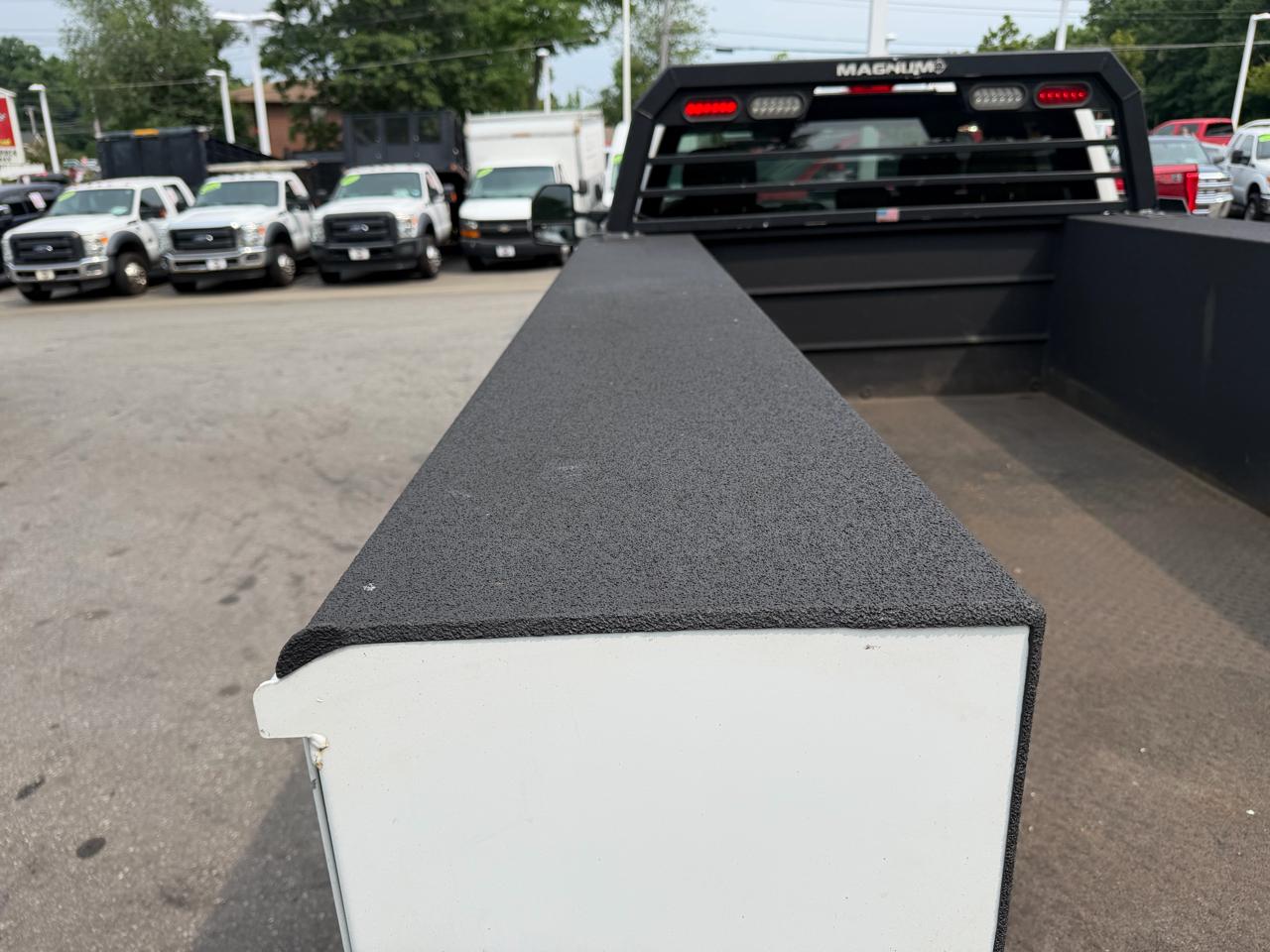 Ford Super Duty F-350 SRW  2022