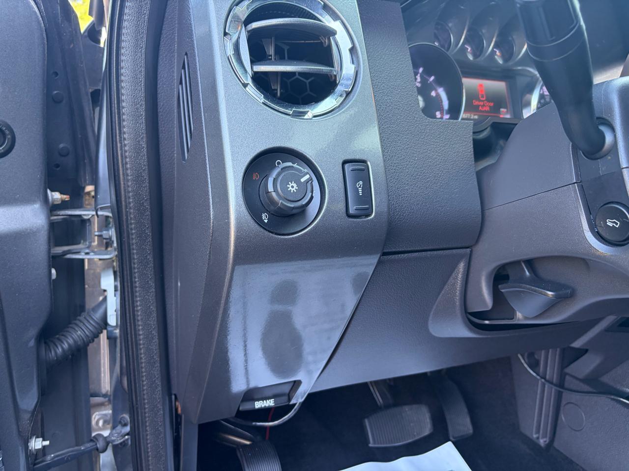 Ford Super Duty F-250 SRW  2013