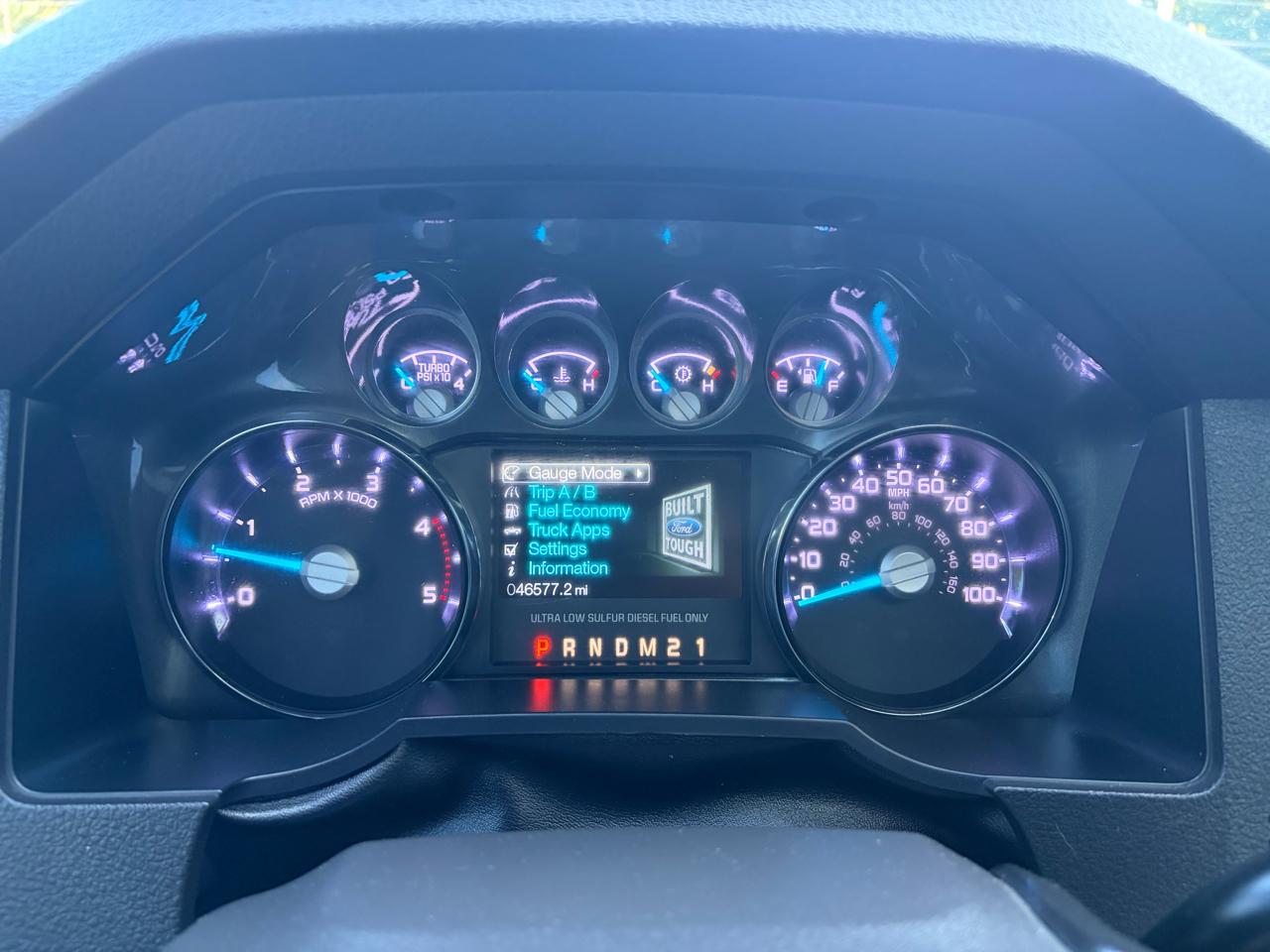 Ford Super Duty F-250 SRW  2013