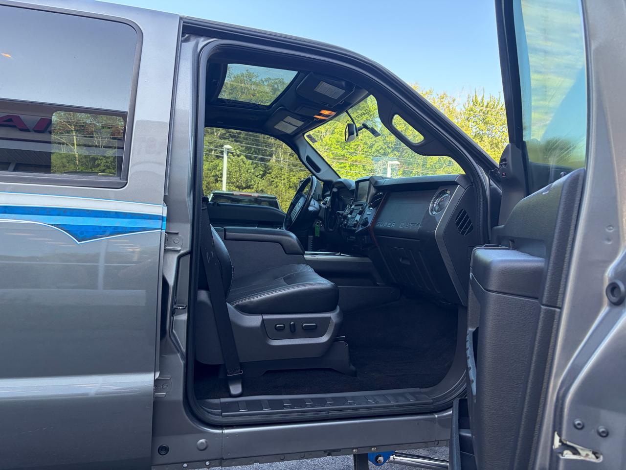 Ford Super Duty F-250 SRW  2013
