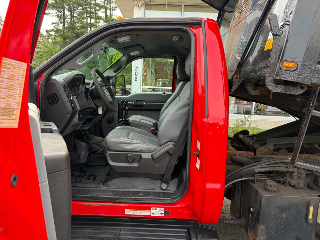 Ford Super Duty F-550 DRW  2016