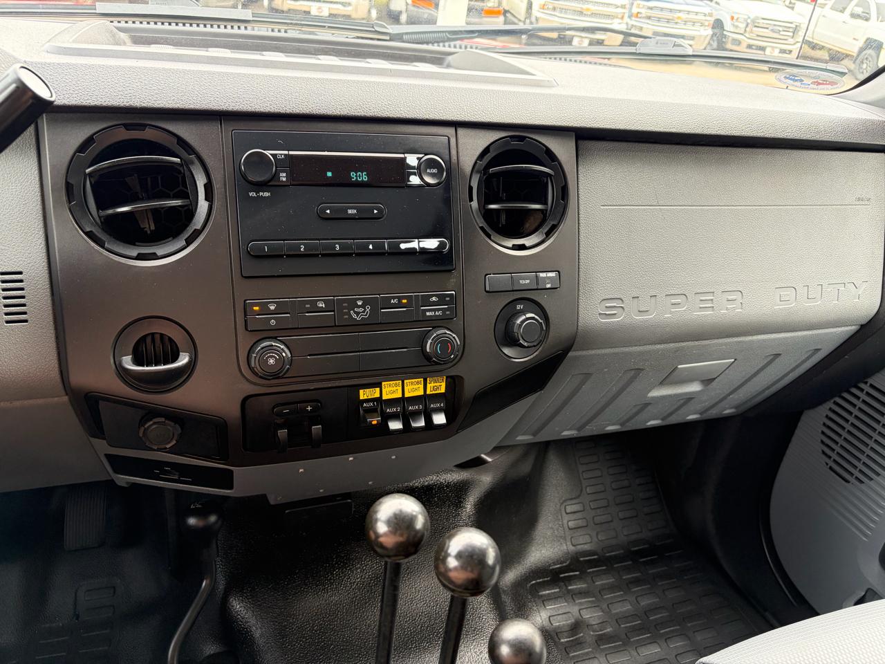 Ford Super Duty F-550 DRW  2016