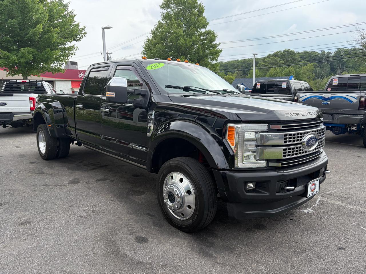 Ford Super Duty F-450 DRW  2017