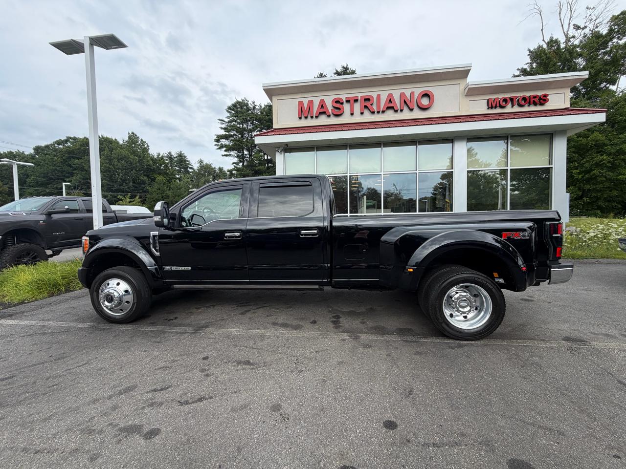 Ford Super Duty F-450 DRW  2017