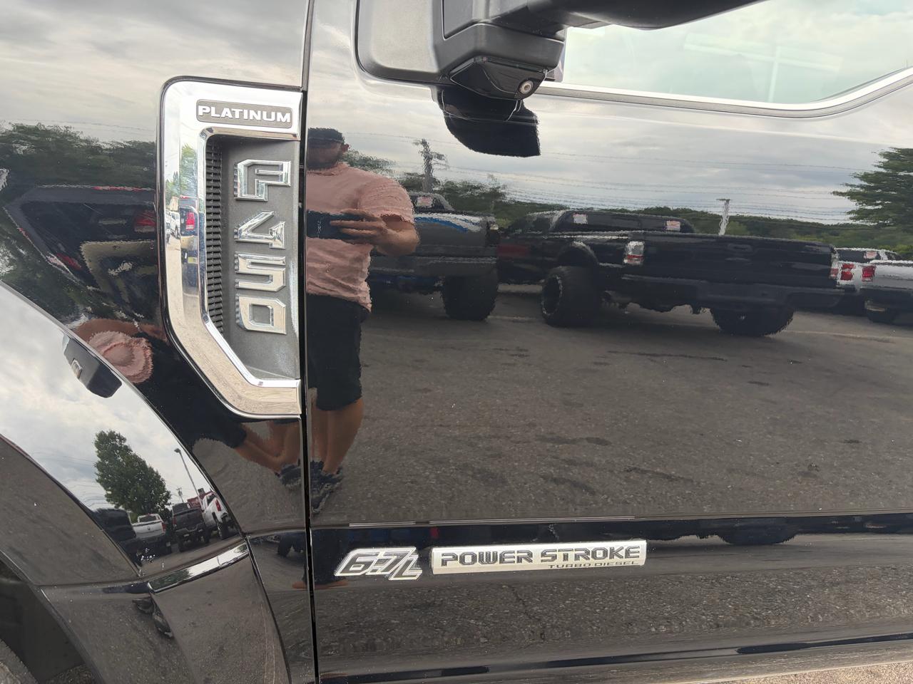 Ford Super Duty F-450 DRW  2017