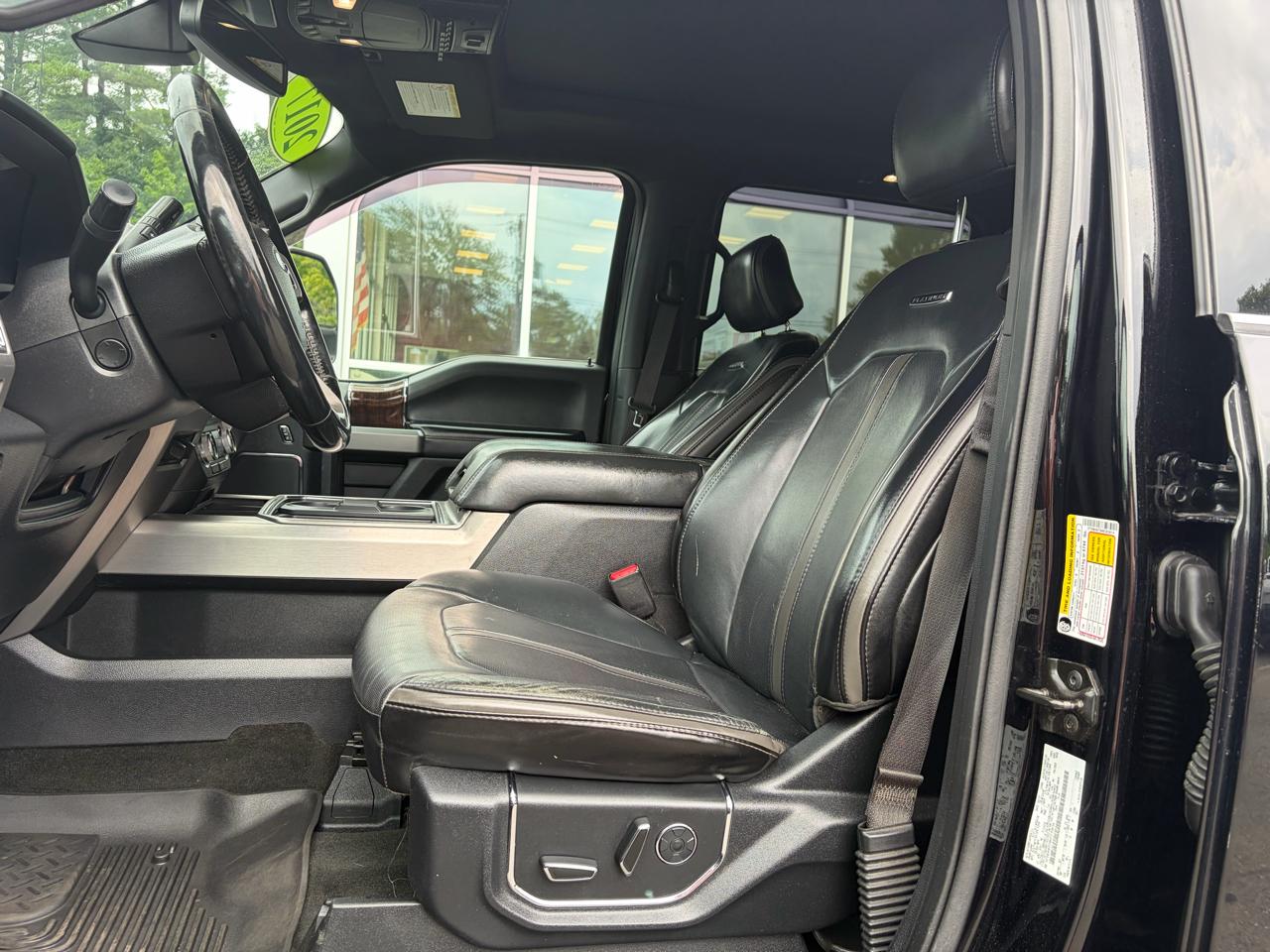 Ford Super Duty F-450 DRW  2017