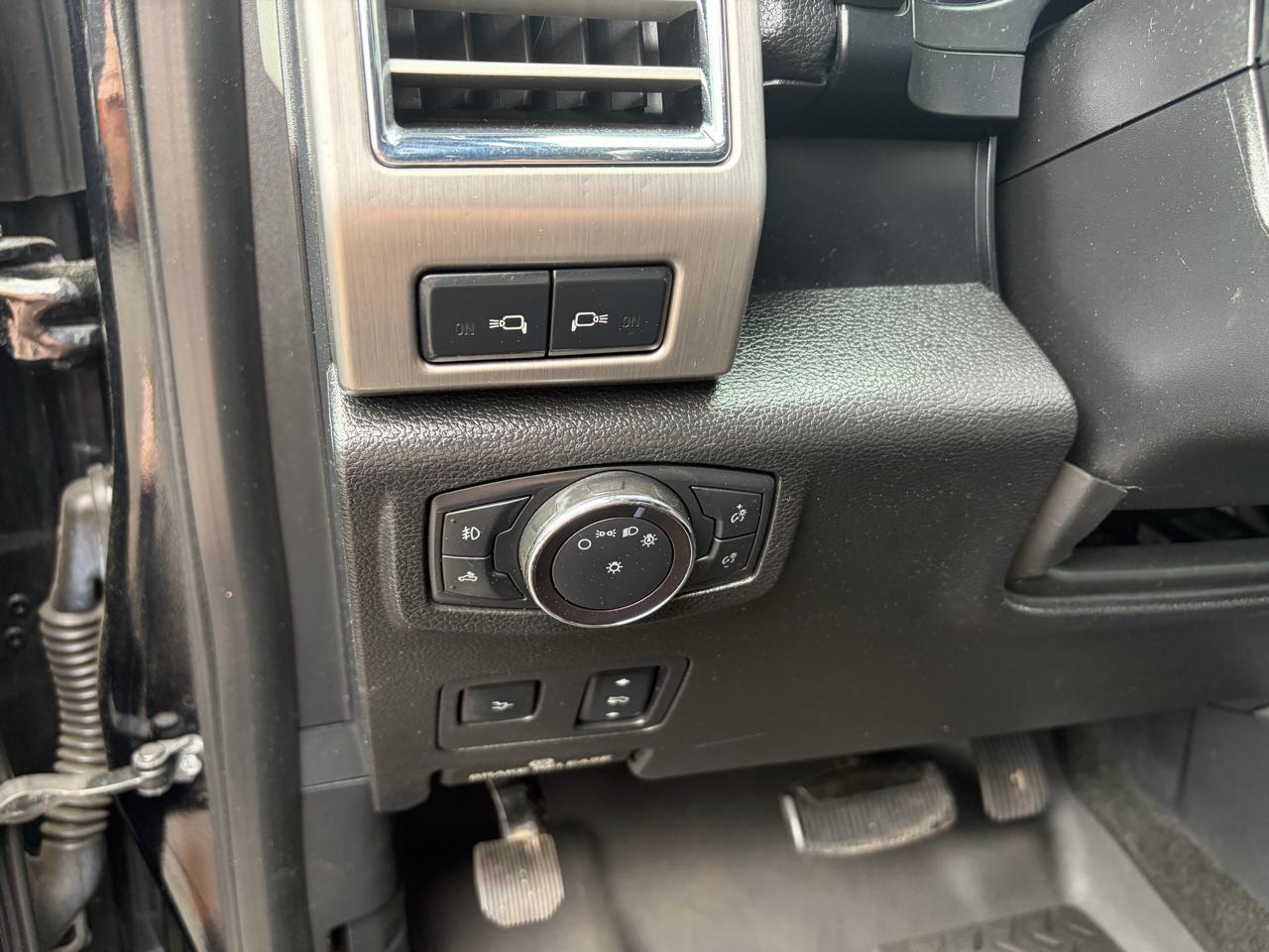 Ford Super Duty F-450 DRW  2017