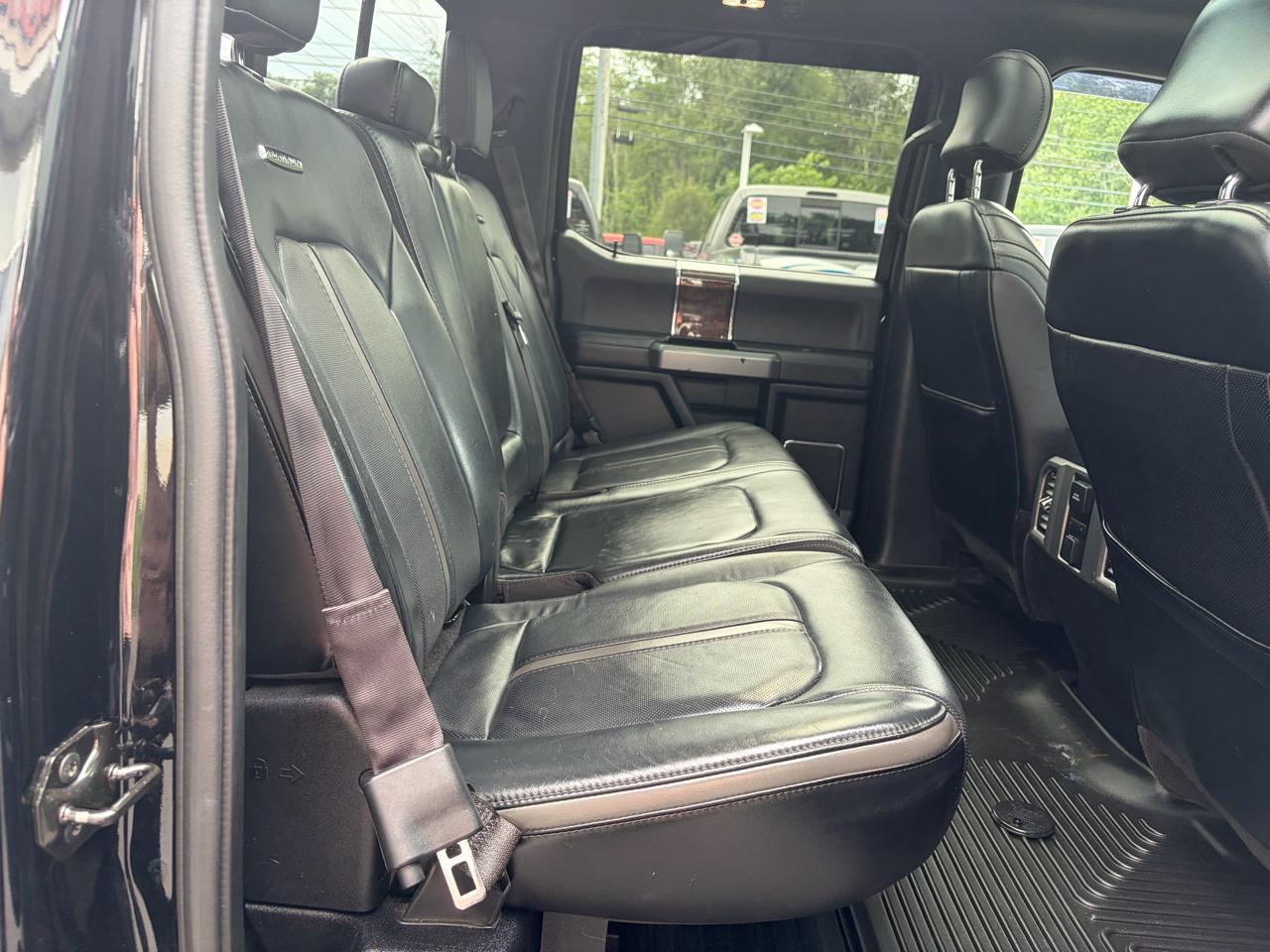 Ford Super Duty F-450 DRW  2017