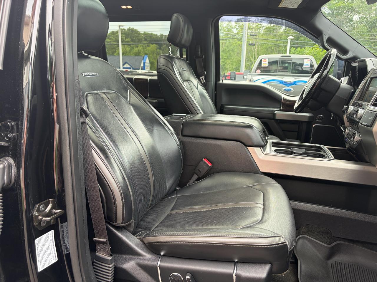 Ford Super Duty F-450 DRW  2017