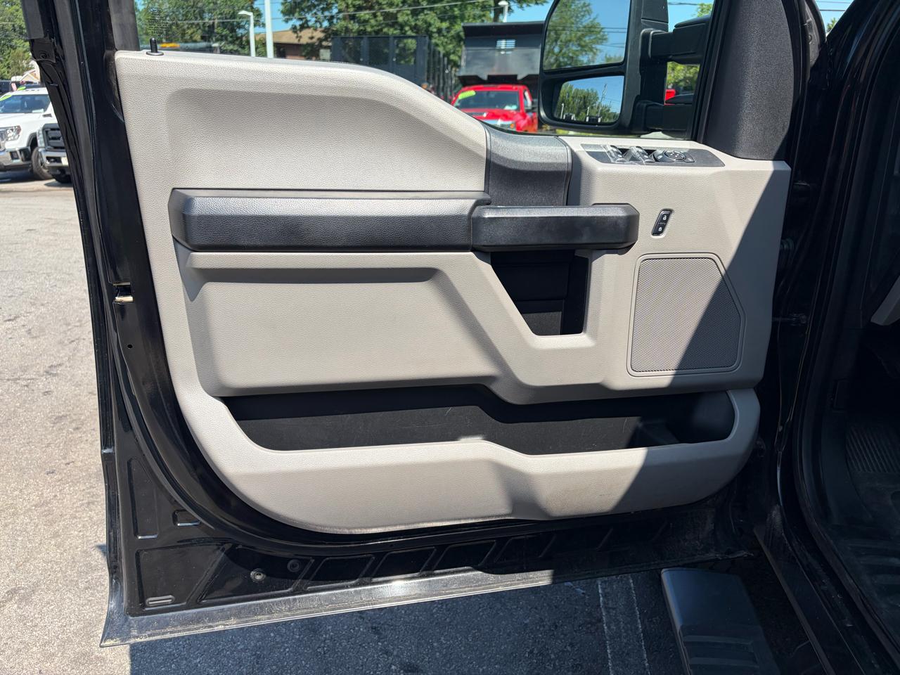 Ford Super Duty F-350 SRW  2018