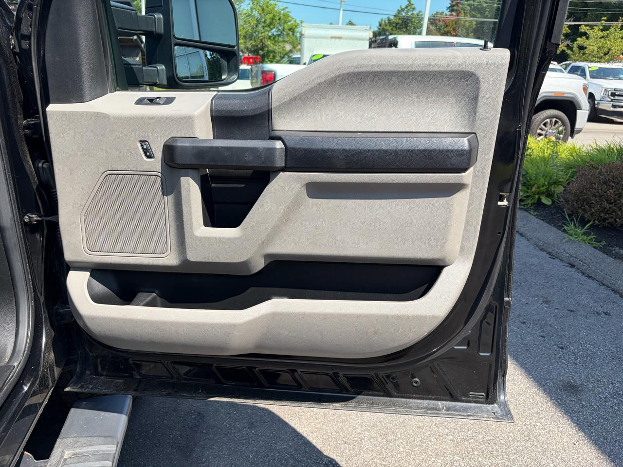 Ford Super Duty F-350 SRW  2018