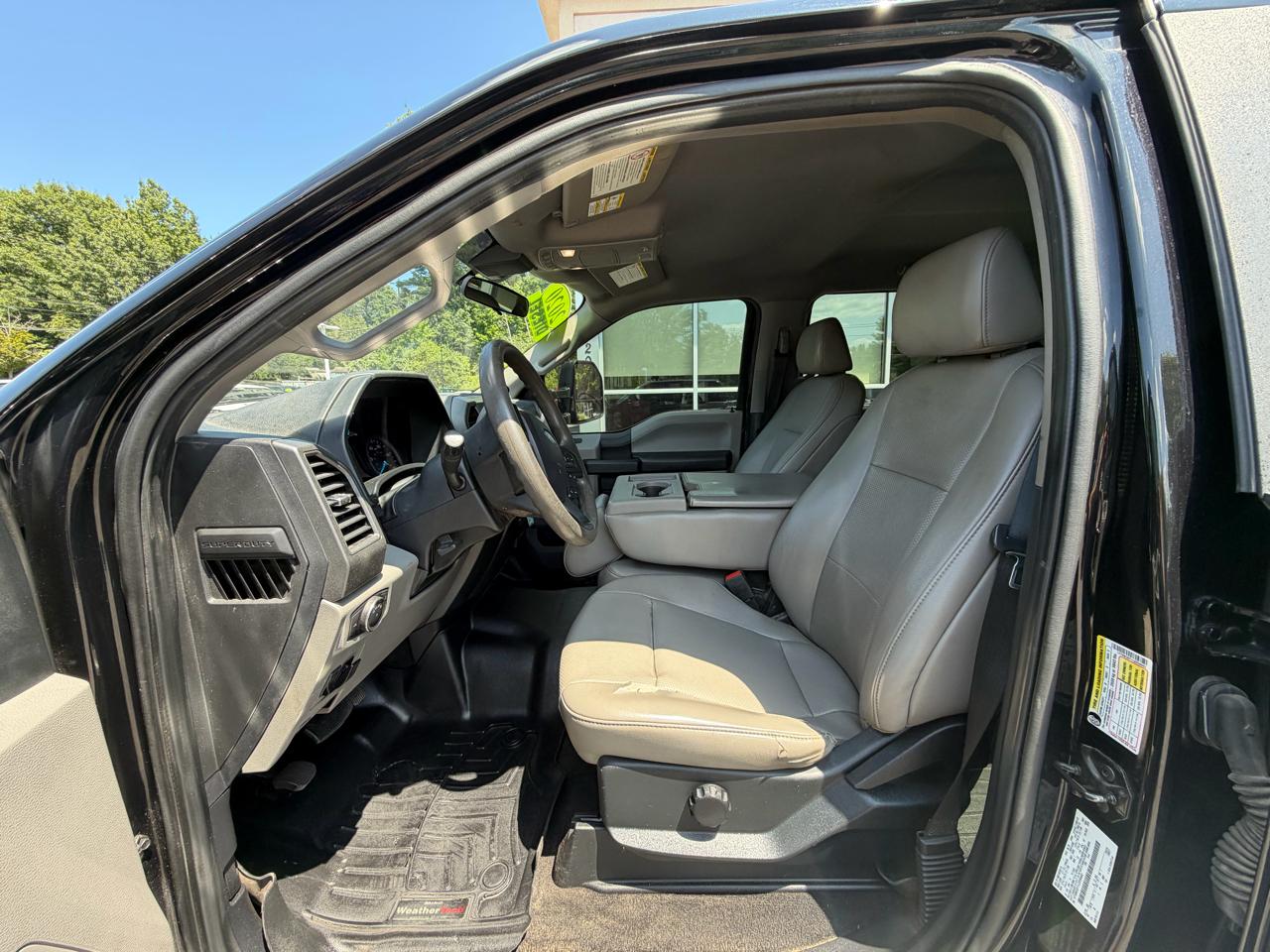 Ford Super Duty F-350 DRW  2020