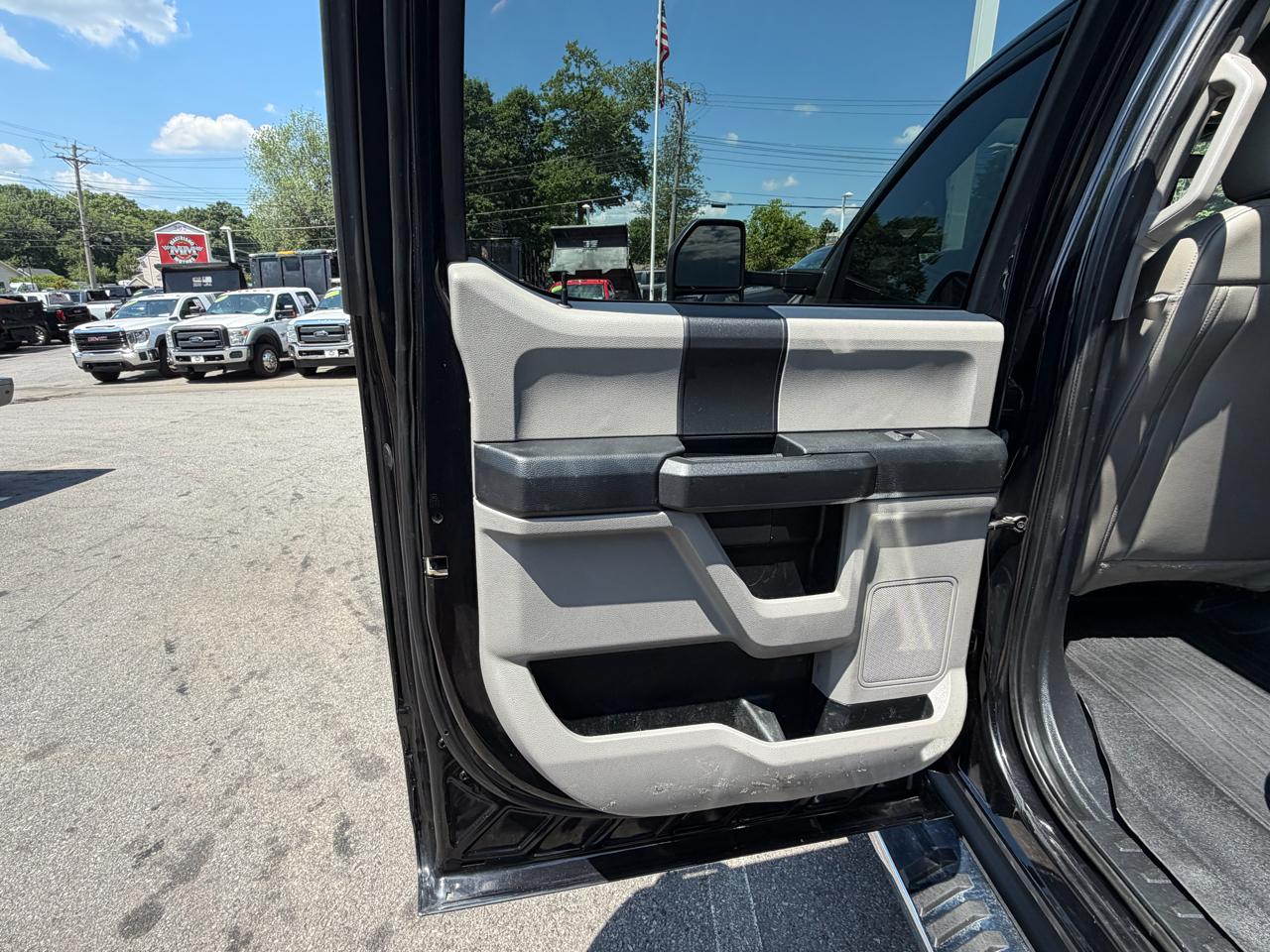 Ford Super Duty F-350 DRW  2020