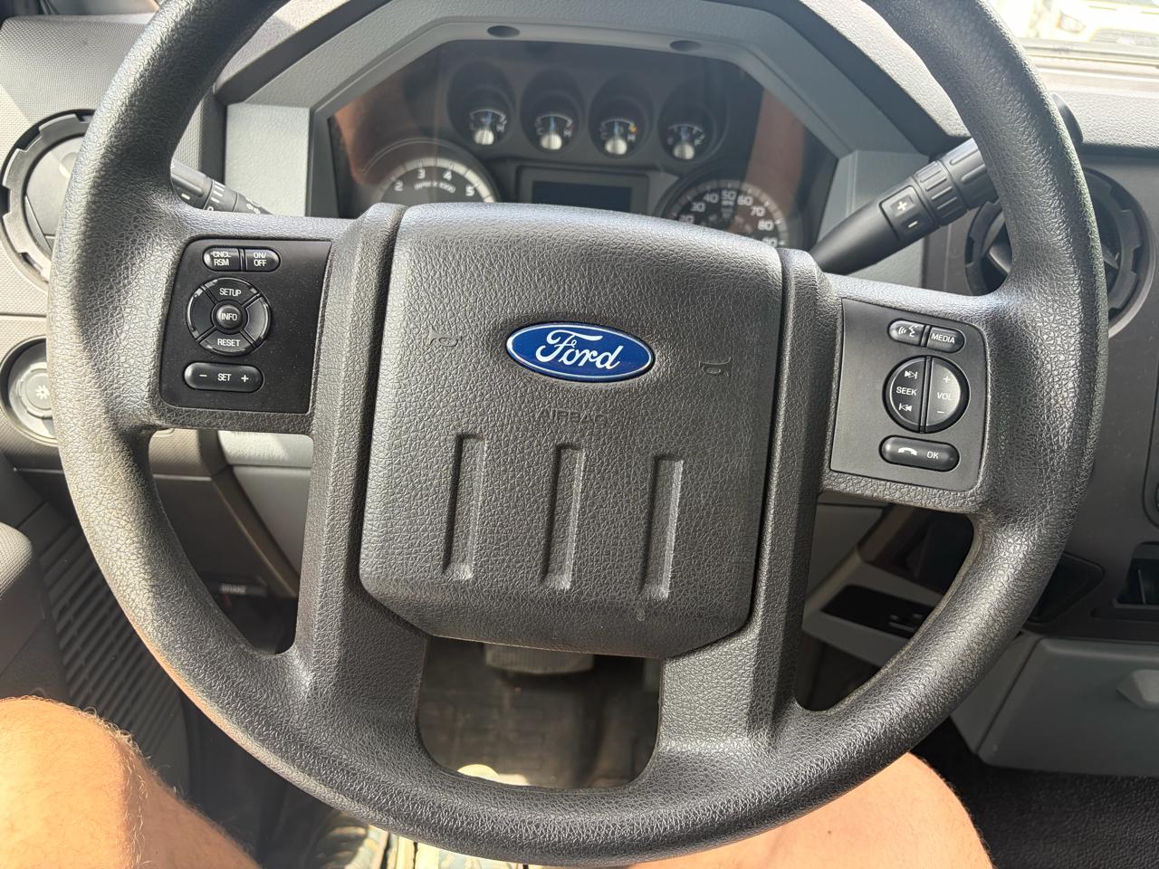 Ford Super Duty F-250 SRW  2016