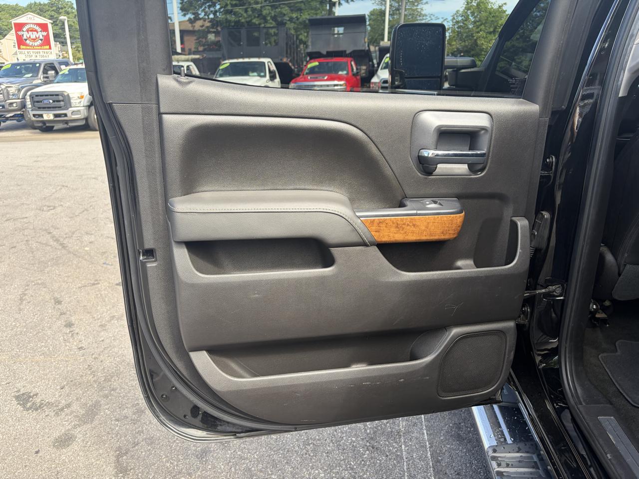 Chevrolet Silverado 2500HD  2017