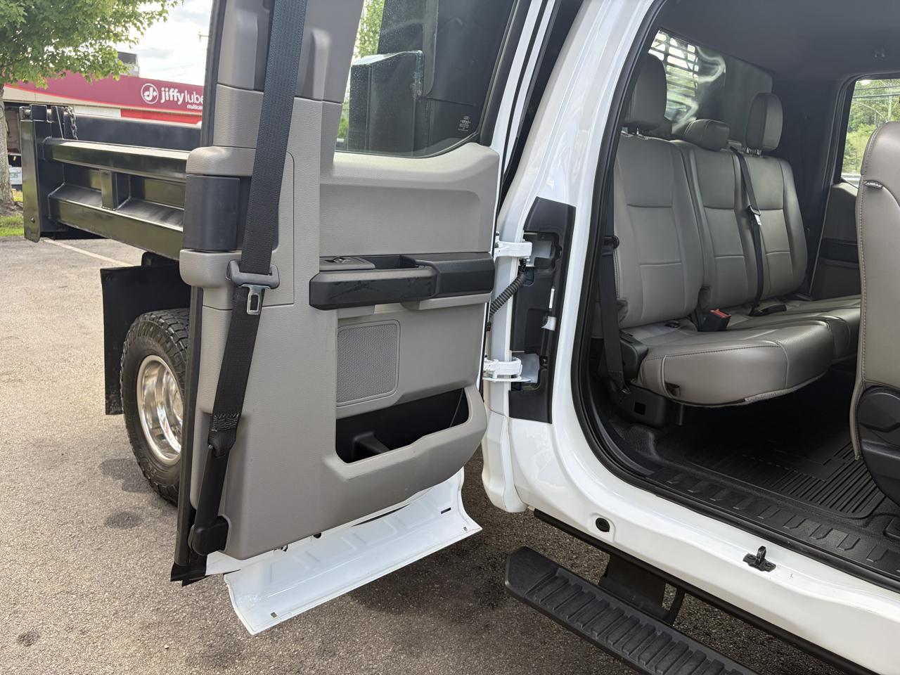 Ford Super Duty F-350 DRW  2020