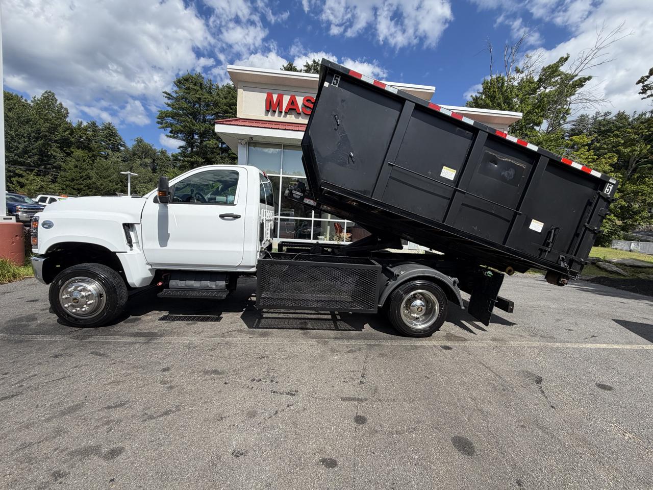 Chevrolet Silverado MD  2019