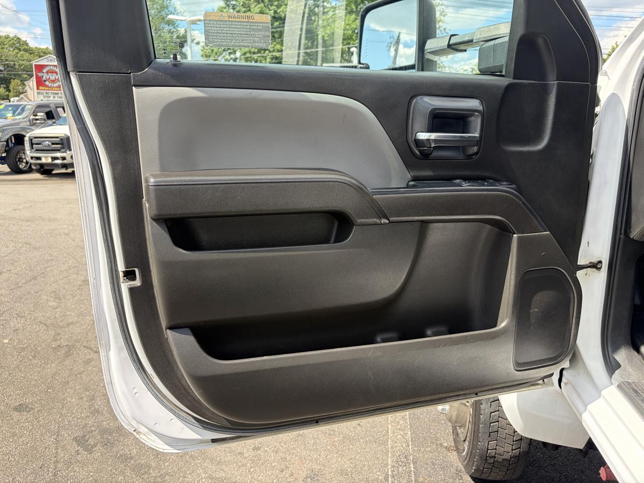Chevrolet Silverado MD  2019