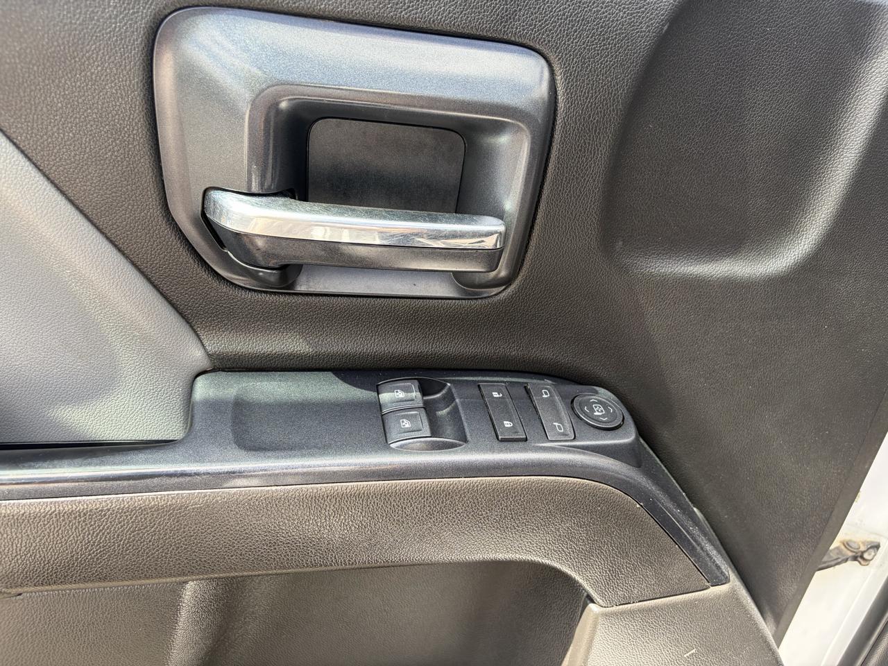 Chevrolet Silverado MD  2019