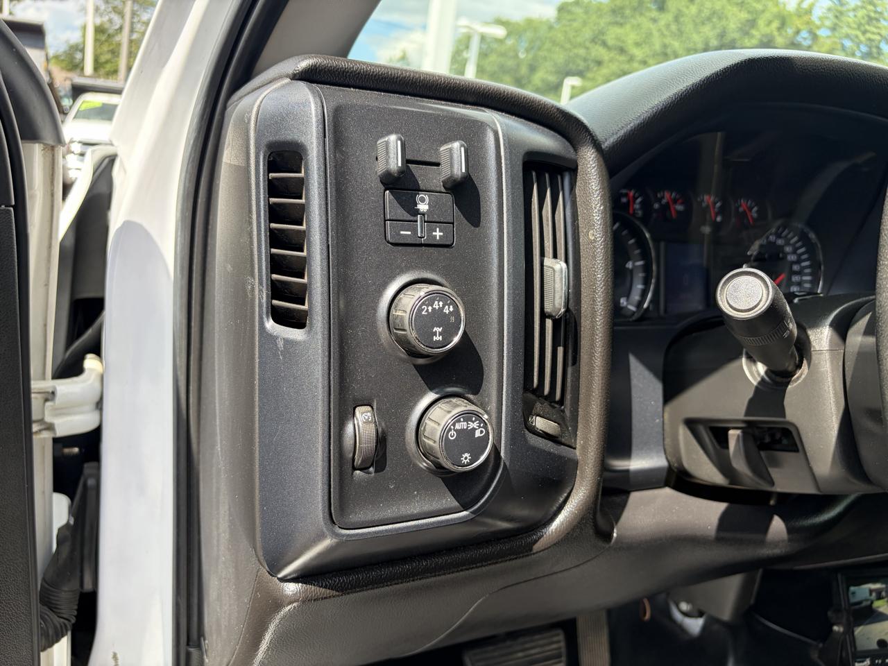 Chevrolet Silverado MD  2019