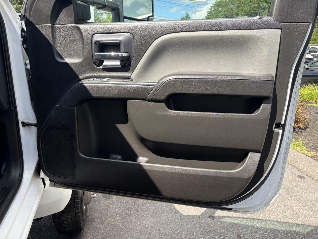 Chevrolet Silverado MD  2019