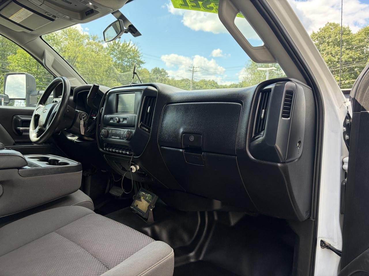 Chevrolet Silverado MD  2019