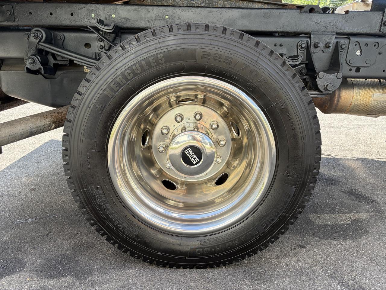 Ford Super Duty F-550 DRW  2020